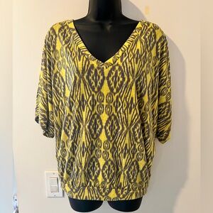 JET John Eshaya Yellow and Grey Dolman Sleeve Top O/S *EUC* MSRP: $128+tax